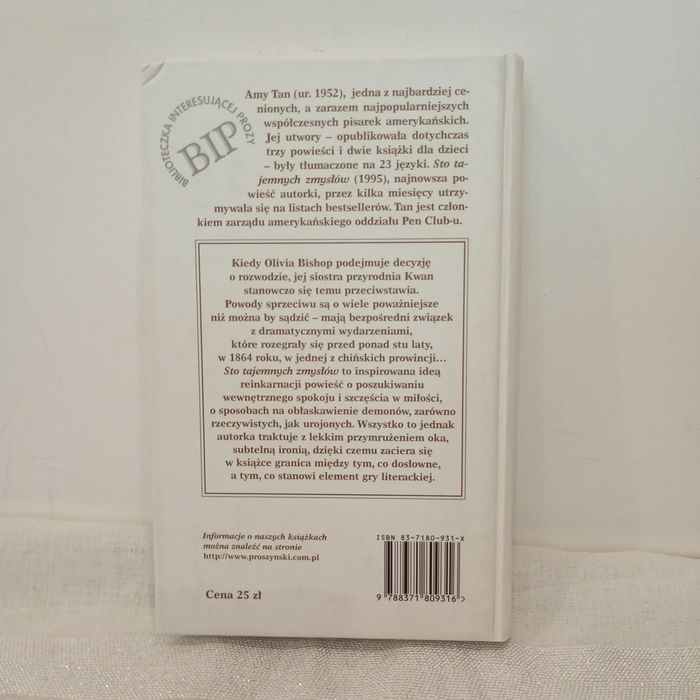 Sto tajemnych zmysłów. Amy Tan