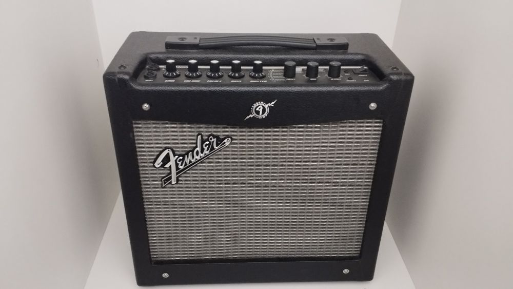 Комбопідсилювач Fender Mustang I V2 4 600 грн. Комбопідсилювачі Київ