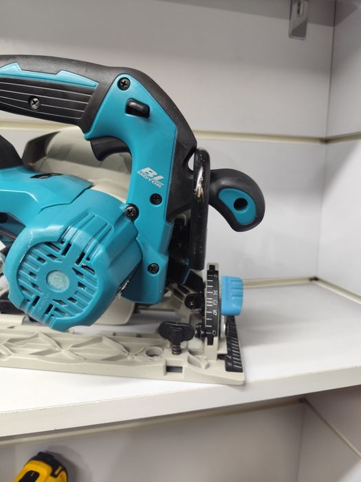 2025й рік Makita DHS680 безщіткова акумуляторна паркетка Макіта оригін