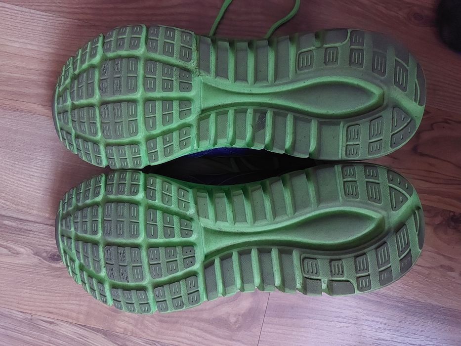 Buty sportowe 44