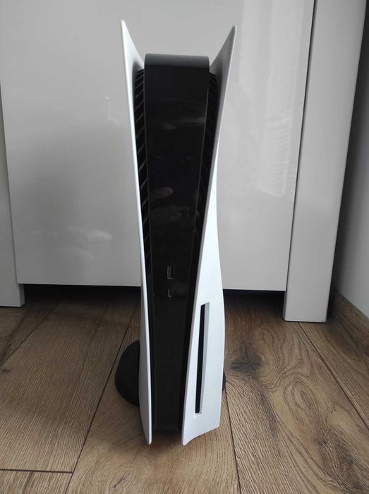 PlayStation 5 1 TB + 1 pad + gra: Dragon Age: Veilguard