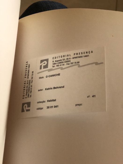 Livro o caniche