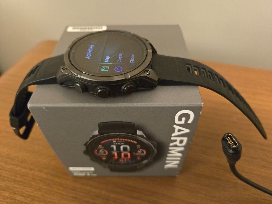 Garmin Fenix 8 AMOLED Sapphire