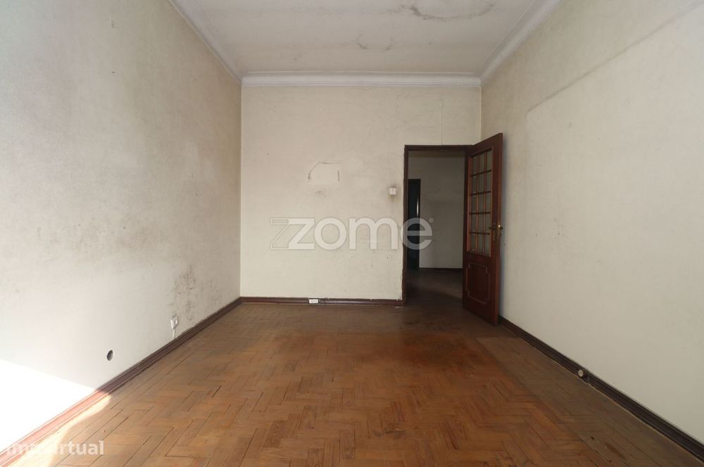 Apartamento em S. Vitor T5+1