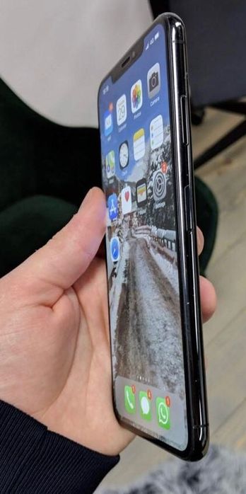iPhone XS Max como novo