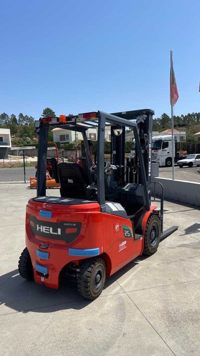 Empilhador Eléctrico Heli 25 G2 Series