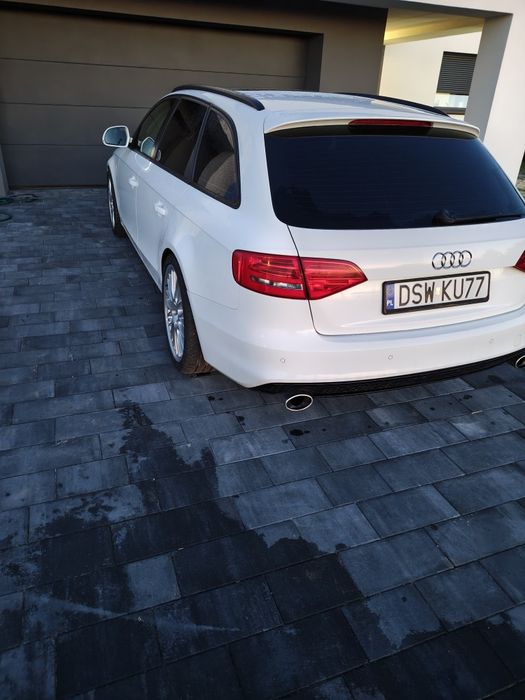 Audi A4b8. RADAR,skóra,panorama,B&O,