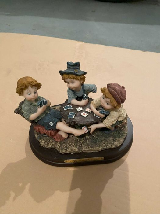 Peças decorativas em vidro/porcelana