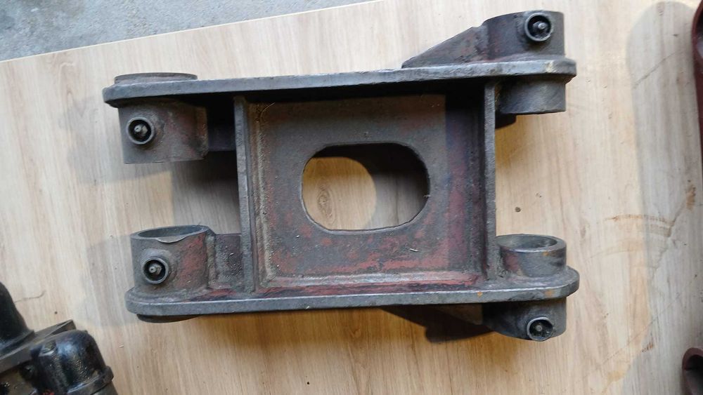 Łącznik mocowanie łyżki koparki Waryński K406