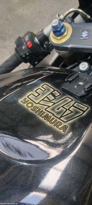 GSXR 750 k5 + Extras