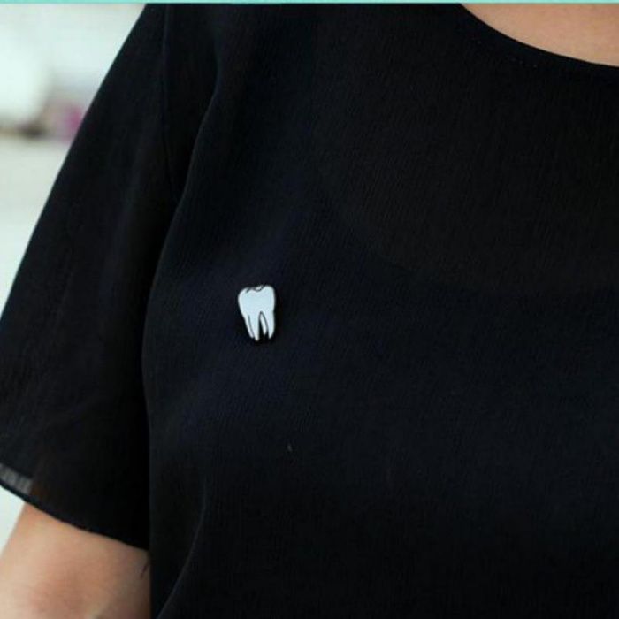 значки металлические - эмаль брошь "сердце, глаз, мозг, зуб"