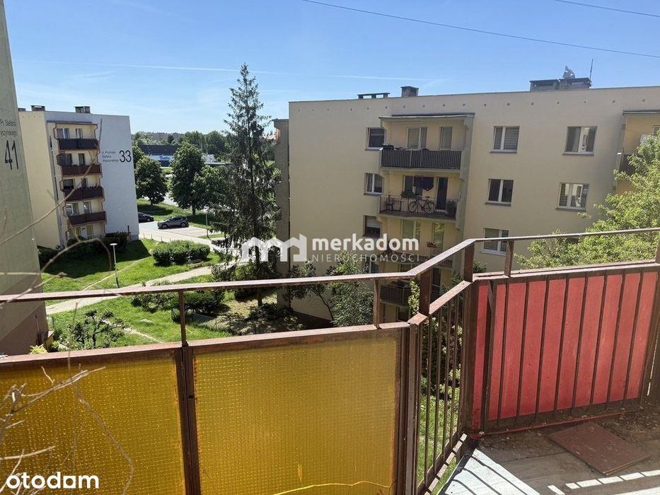 Dobrzec —3 pokoje z osobną kuchnią—balkon