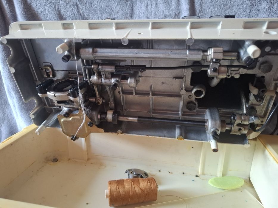 Швейна машина Pfaff 46 Automatic (Німеччина) + футляр
