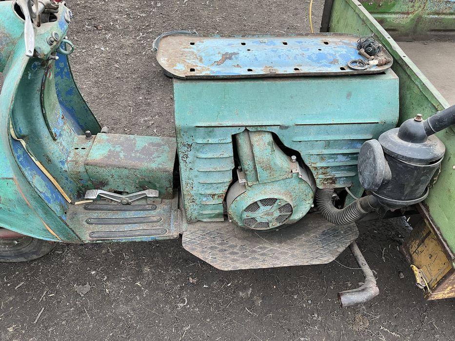 Продам муравей на ходу