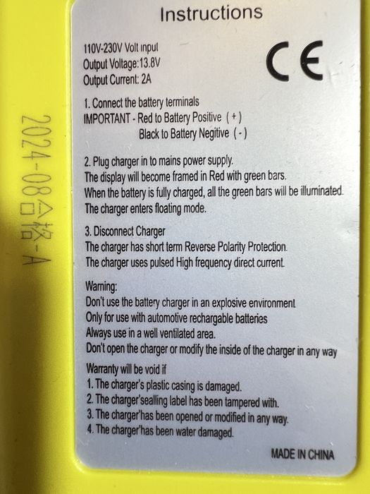 Carregador de Bateria Inteligente 12V 2A - Ecrã Digital LCD - NOVO