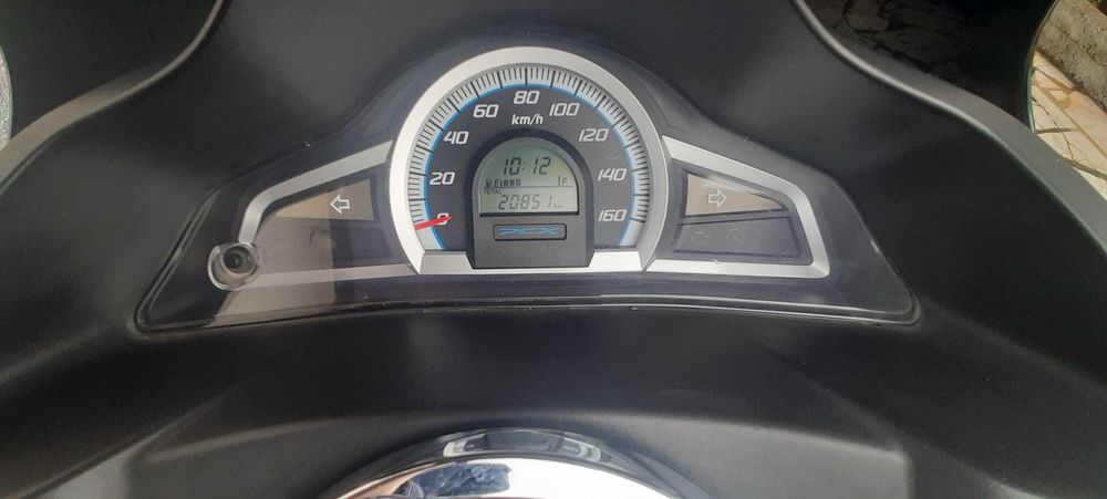 HONDA PCX 125 como nova