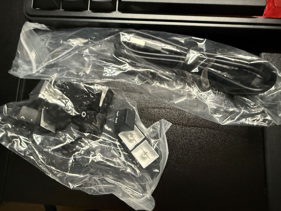 Teclado Gamer Mecânico XVX M75 Preto + Extras