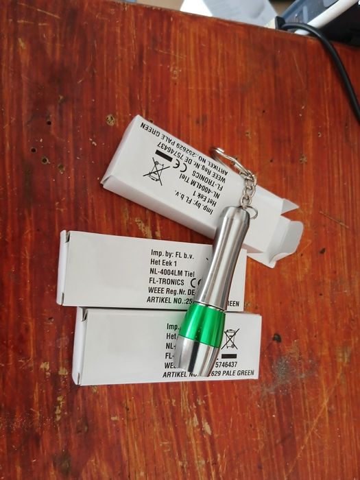 Latarki mini breloczki