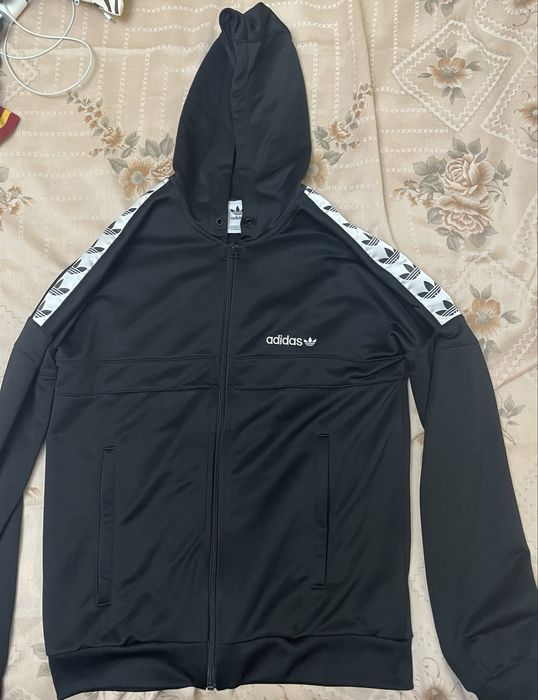 Олімпійка adidas