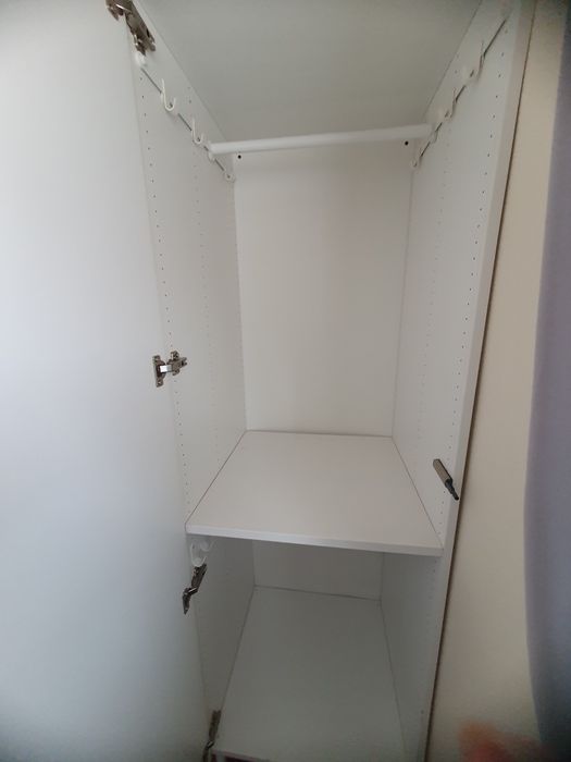 Conjunto moveis ikea platsa + skatval