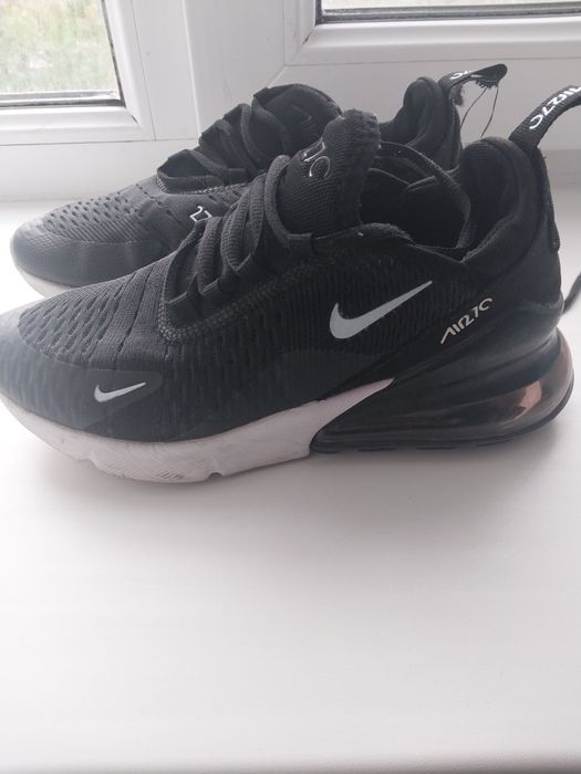 Кросівки 37 розмір