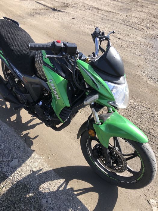 Продам Лифан КП200 без торга