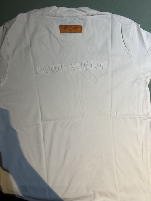 T-shirt homem lv