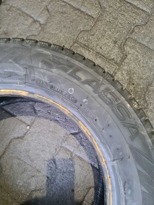 2x opona Lassa Wintus 2 195/65 R 16 C