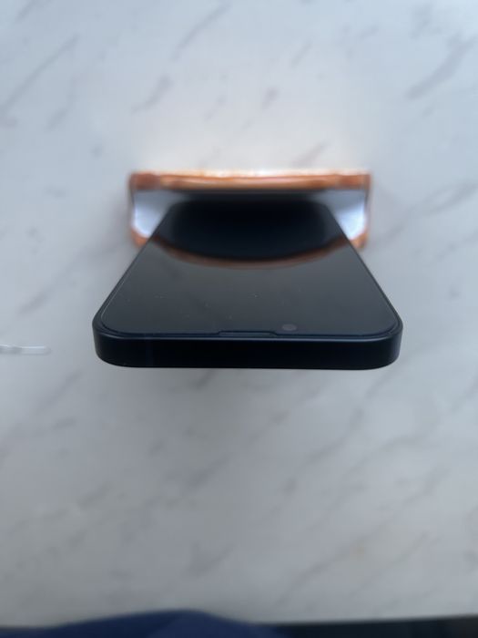 Iphone 16e 128 100%