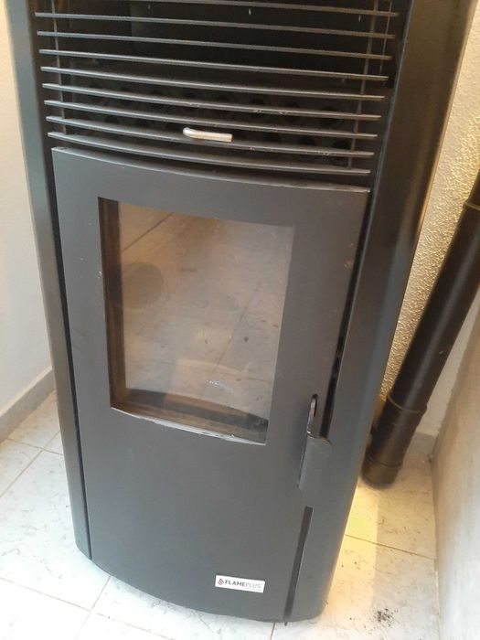 Salamandra a pellets