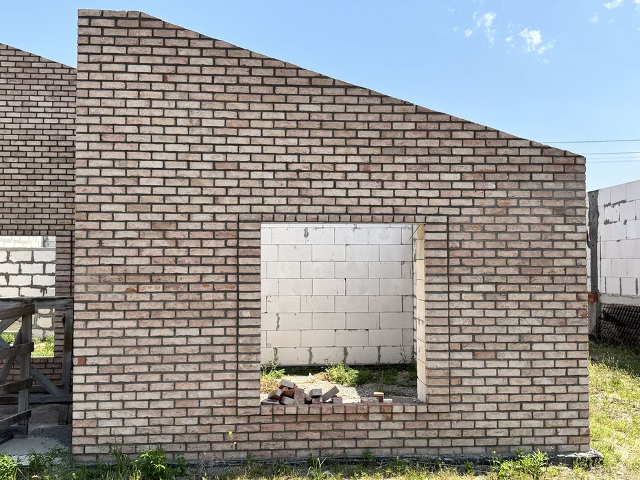 Продам дом 170 м2 на Победе.