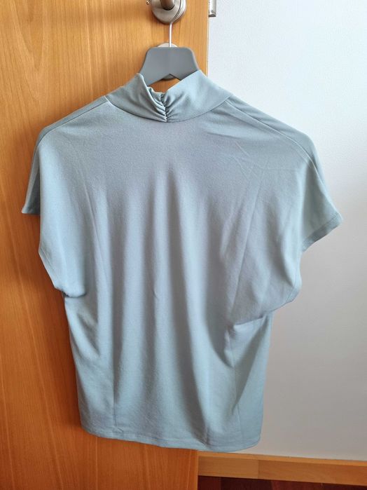Blusa azul esverdeada H&M, tamanho XS