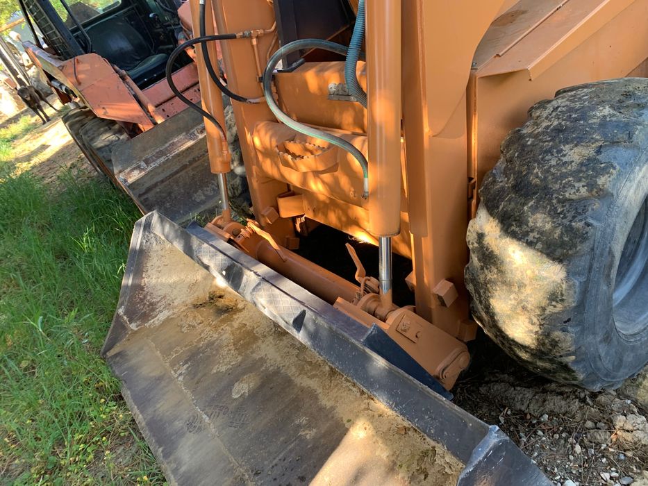 Bobcat com matrícula Mafra