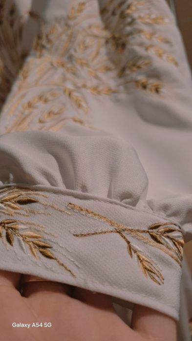 Продам платьє вишиванка. Вишивка "золоте колосся". розмір М