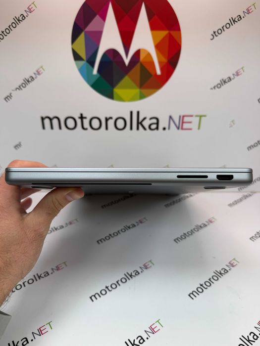 Ноутбук MacBook Pro 14 M3 8CPU/10GPU 16RAM 512SSD Space Gray 93% (68 циклов) MDM