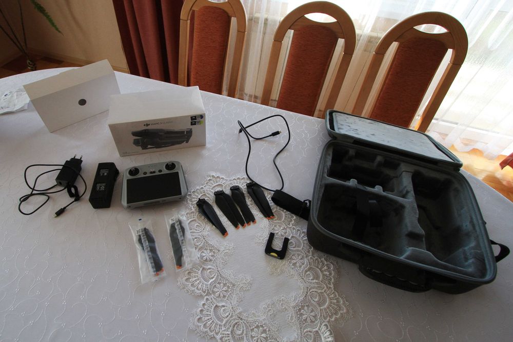 Nowy Mavic 3 Classic + DJI CARE