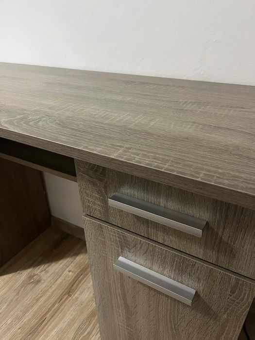 Biurko  młodzieżowe