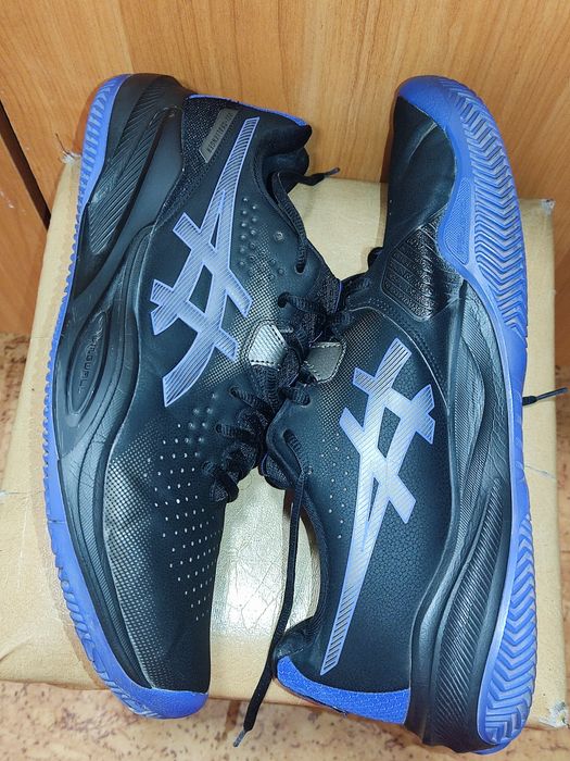 ASICS, 48 размер состояние отличное