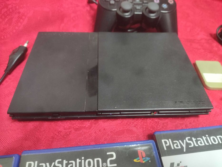 Playstation 2 Slim ( completa)- 1 comando original - cartão - 4 jogos