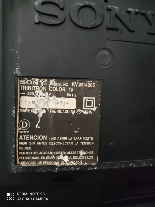 Televisão Sony KV-M14210E