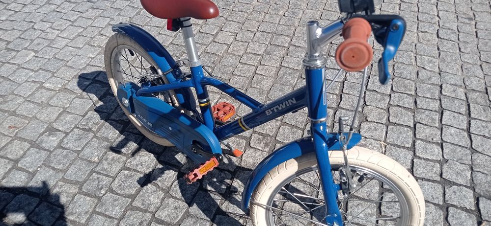 Bicicleta Btwin City 900