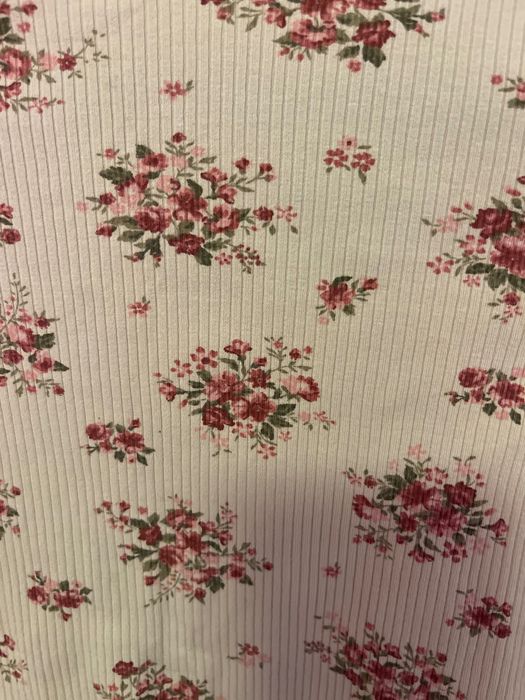 Ніжна в рубчік кофта в квіти на дівчинку6-8 р.122-128 органічний котон