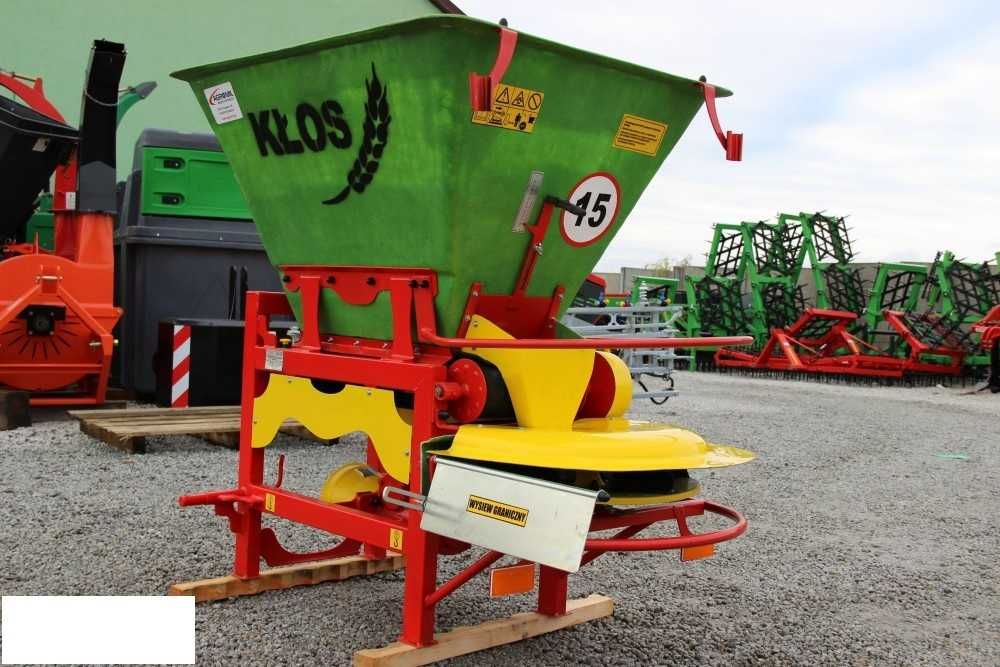 Rozsiewacz nawozów wapna  taśmowy KŁOS 300kg 400kg 600kg 800kg