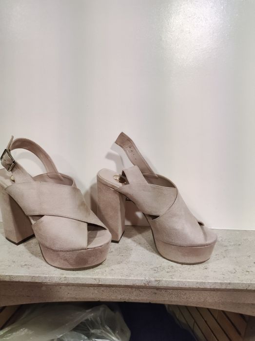 Sapatos salto alto Nude 37