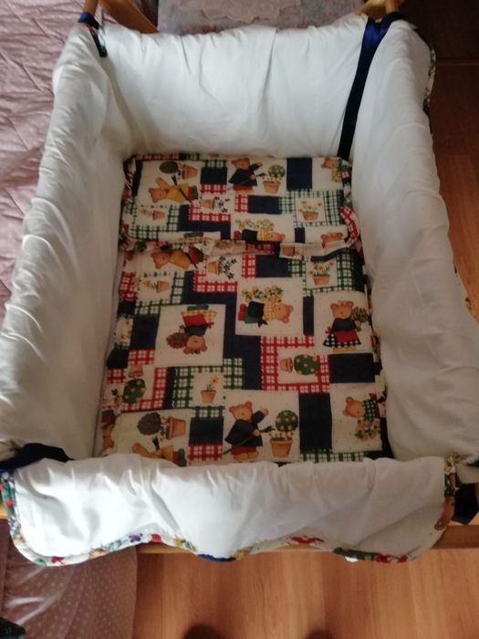 Berço usado como novo