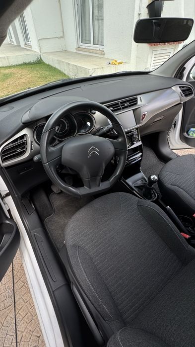 Citroën C3 1.2 PureTech Shine — foto 11