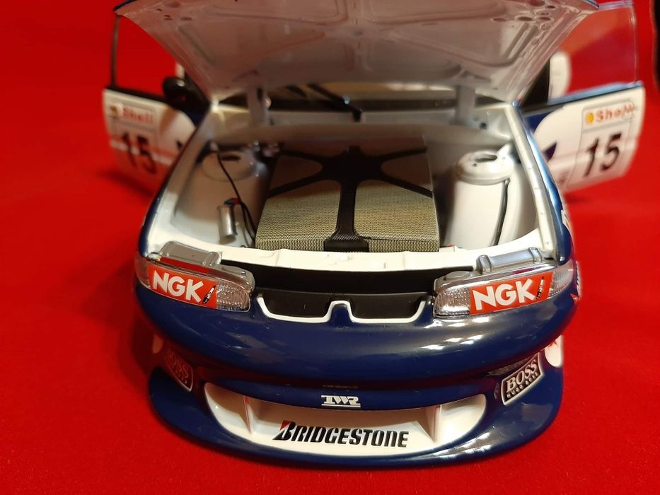 1:18 Biante -Holden VR Commodore #15 Craig Lowndes ATCC Winner