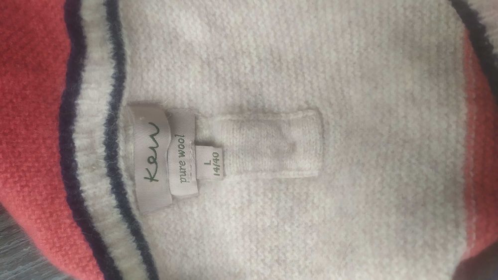 Sweter z jagnięcej welny