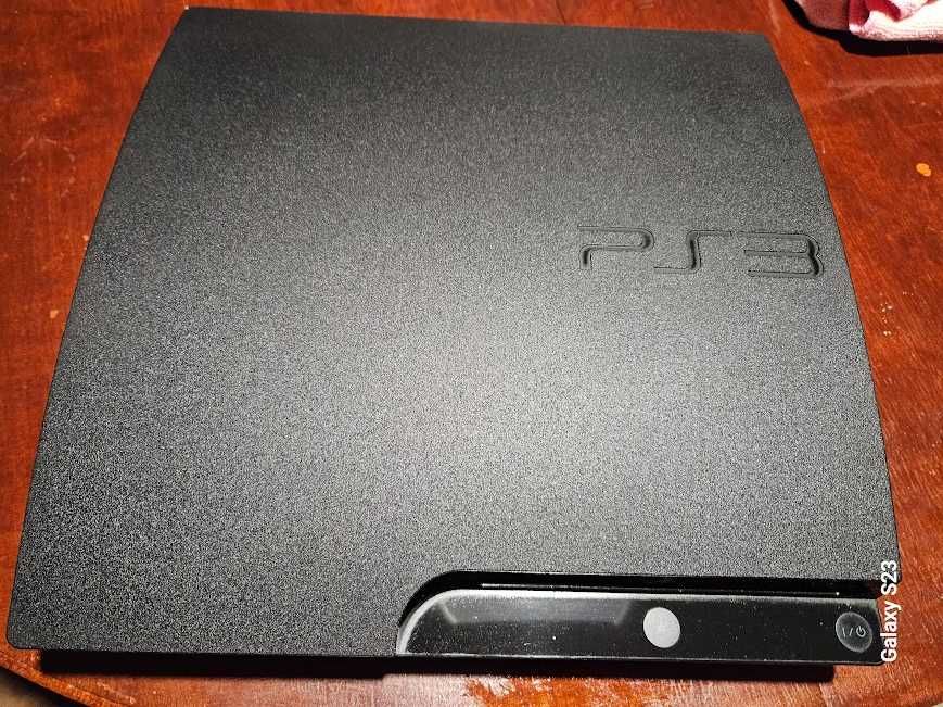 PlayStation 3 Slim 160Gb - Como nova, pouco uso
