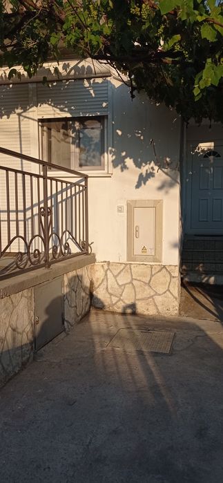 Сдам свой домик  в Черногории на берегу моря